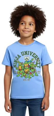 Produktbild von Spreadshirt Teenage Mutant Ninja Turtles Ninja University Kinder T-Shirt, 98/104 (3-4 Jahre), Himmelblau