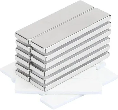 Obrázok produktu pre Silné neodymové magnety 40 x 10 x 3 mm, samolepiace, extra silné