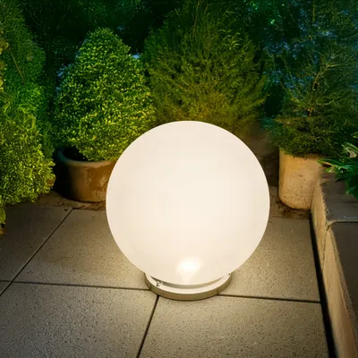 Produktbild von Solar Leuchtkugel LIANA 40 multicolor Fernbedienung Edelstahl-Halterung 102660