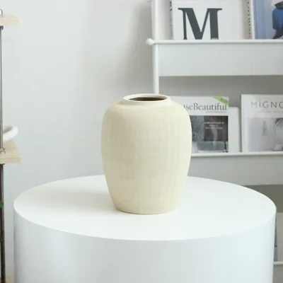 Obrázek produktu pro Keramická váza, výška 25 cm, béžová barva, vhodná pro květiny