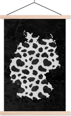 Produktbild von MuchoWow® Textilposter Karte - Deutschland - Pantherdruck 120x180 cm mit holzfarbenen Rahmen - Textil-Plakat