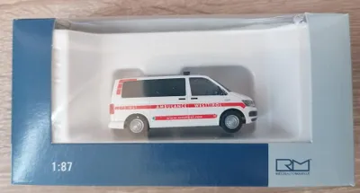 Produktbild von Rietze 53711 - 1/87 Volkswagen T6 Ambulance Westtirol (AT) - Neu