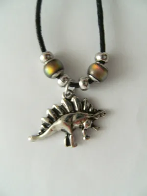 Produktbild von Kette Dinosaurier Stegosaurus, Perlen, Stimmungskette Anhänger Modeschmuck Ketten Geschenke Schmuck Dino Tier