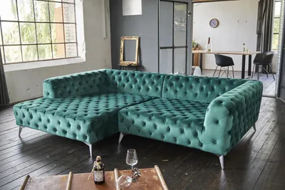 Produktbild von KAWOLA Sofa NARLA Ecksofa Chesterfield Stoff velvet grün Recamiere links