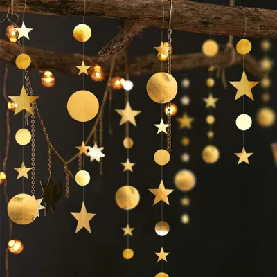 Produktbild von 15,85 Meter lange goldene Sternengirlande, Dekoration für Neujahr 2026, Weihnachten, Taufe, Party