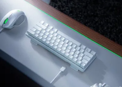 Immagine prodotto di Razer Huntsman Mini, Mini, con cavo, USB, interruttori ottici, QWERTY, bianco