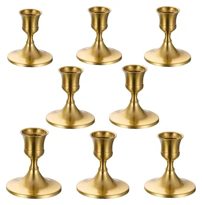 Productafbeelding van Elegant gouden kandelaar voor stompkaarsen
