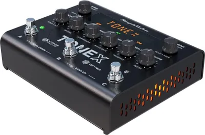 Zdjęcie produktu dla IK Multimedia ToneX Pedał Do Efektów Gitarowych AI Machine Modeling Nowy