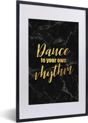 Produktbild von MuchoWow® Gerahmtes Poster Zitate - Tanz - Gold 40x60 cm - Poster mit Schwarzem Bilderrahmen Wandposter Rahmen Foto Bilder - Poster in Rahmen
