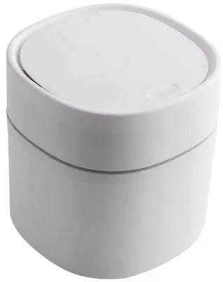 Image de Petites poubelles blanches avec couvercle pour la salle de bains ou la chambre à coucher