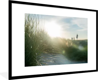 Produktbild von MuchoWow® MuchoWow® Gerahmtes Poster Strand - Düne - Sonne 90x60 cm - Poster mit zchwarzem Bilderrahmen - Wanddekoration - Fotos