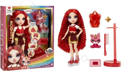 Image de Poupée arc-en-ciel High Fashion avec animal - Ruby Anderson