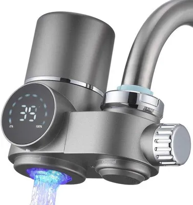 Produktbild von Blauwlichtsterilisatie-Wasserreiniger für den Wasserhahn verbessert Wasserqualität durch Entfernung von Chlorgas, Schwermetallen und Gerüchen.