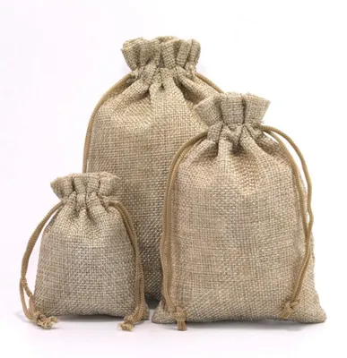 Image de Elzusha - Coffret de 10 sacs en jute avec cordon pour cadeaux