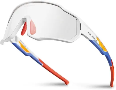 Produktbild von ROCKBROS Kinder Fahrradbrille Polarisiert UV400 Sportbrille Mit Silikonband Ultraleicht Für Radfahren Laufen Roller Mattweiß Transparent Photochrom