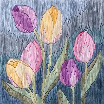 Immagine prodotto di Set di punti lunghi "Tulipani", 11x11 cm, DWSLS13, schema contato Bothy Threads