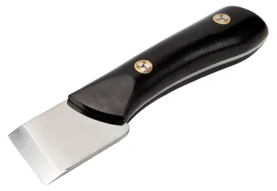 Produktbild von Ledermesser mit Holzgriff, praktisches Werkzeug für die Lederbearbeitung