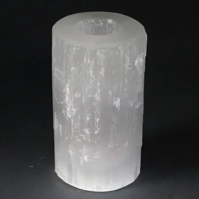 Imagen del producto de Candelabro Selenita cilindro- 15 cm