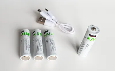 Produktbild von Kaiser Electronics USB-C Lithium-Ionen-Akku 1,5V AAA 750mWh 4er