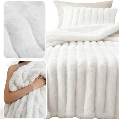Produktbild von Spod Igły i Nitki Kuscheldecke "Bunny" 150x200 cm | 100% Mikrofaser, 700 g/m², Weiß