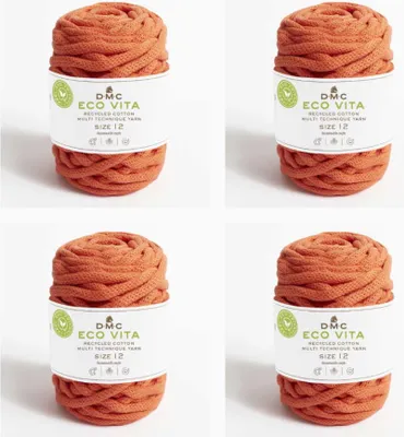 Immagine prodotto di 4 matassine di filo DMC Eco Vita-12 (4 mm), composto per l'80% da cotone e per il 20% da poliestere. (Colore 10)