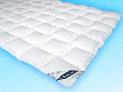 Produktbild von Steppbett Hotelbett 135x200 cm waschbar bis 95 C°