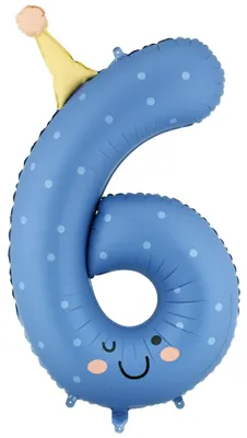 Blauer Folienballon in Form der Zahl 6 mit Punkten, Gesicht und Partyhut vor neutralem Hintergrund.