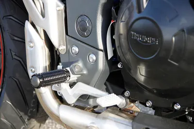 Imagen del producto de Kit de articulaciones LSL con aprobación ABE delantera, color plateado, para Triumph Speed Triple EFI R, Street Daytona, Tiger Twin, Thruxton 660 - 1200 ccm, modelos de 2006 a 2019