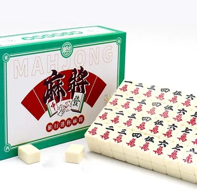 Produktbild von PromoHome® Mini Mahjong-Set - 144 Deluxe-Steine mit Reisebox, für 2-4 Spieler, ab 12 Jahren