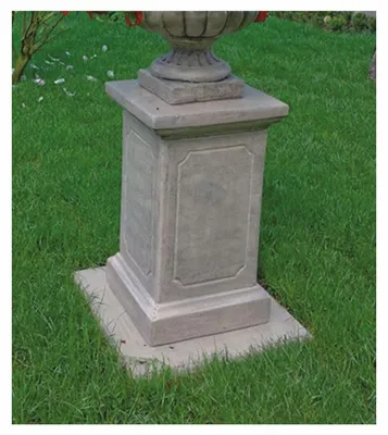 Produktbild von Casa Padrino Barock Garten Deko Sockel Grau H. 70 cm - Barock Garten Accessoires