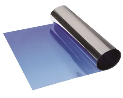 Zdjęcie produktu dla Paski przeciwodblaskowe na przednią szybę FOLIATEC Sunvisor blue