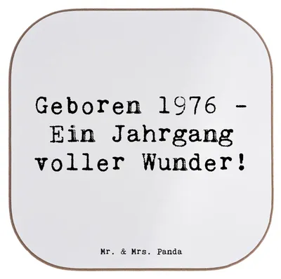 Produktbild von Mr. & Mrs. Panda Untersetzer für Gläser Spruch 1976 Geburtstag - Weiß - Geschenk, Erinnerungen, Glückwunsch, Jahrgang, Geburtstagsgeschenk, gläseruntersetzer, Coaster