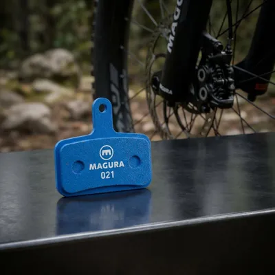 Produktbild von Sinter Scheibenbremsbelag 021 Magura organisch, E-Bike, blau, 25 Stück