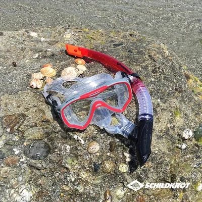 Immagine prodotto di Set da immersione Fiji per lo snorkeling con maschera impermeabile in vetro di sicurezza, boccaglio con supporto Easy Clip, protezione dagli spruzzi e valvola di sfiato per il nuoto e le immersioni.
