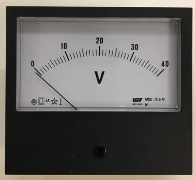 Produktbild von ELMAG Voltmeter 0-40 V 95x85mm