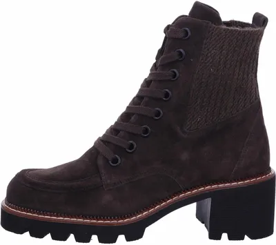 Imagen del producto de Botas de cordones marrones para mujer de la marca Paul Green, ideales para uso casual