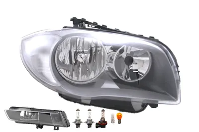 Immagine prodotto di Fari compatibili per BMW Serie 1 (E81, E82, E87, E88) dal 2007 al 2009, modello H7, con luci abbaglianti e fendinebbia. Codici: 63117193388, 7193388, 63177181288, 7181288. Johns