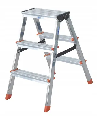 A three-step Krause Leiternhocker Dopplo ladder.
