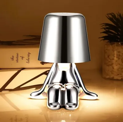 Produktbild von Nachttischlampe mit Touch Steuerung, Dekorative Thinker Statue LED Schreibtischlampe, USB Aufladung 3 Helligkeitsstufen Dimmbare Tischlampe（silver B）