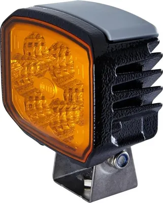 Produktbild von Arbeitsscheinwerfer 12 V 22 W LED 5.700 K 1.300 lm HELLA universell einsetzbar