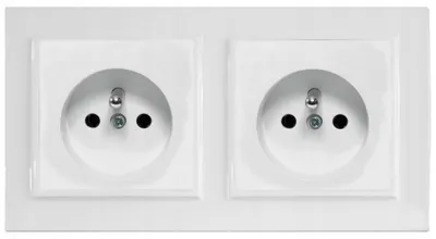 Produktbild von Adelid Quadra Doppelsteckdose mit Schutzkontakt Weiß