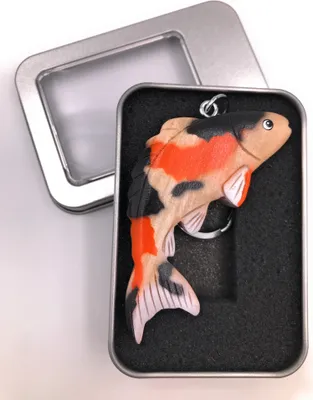 Produktbild von Schlüsselanhänger Holz Koi Fisch Aquarium Tier Wasser Karpfen Zucht Anhänger in Geschenkbox