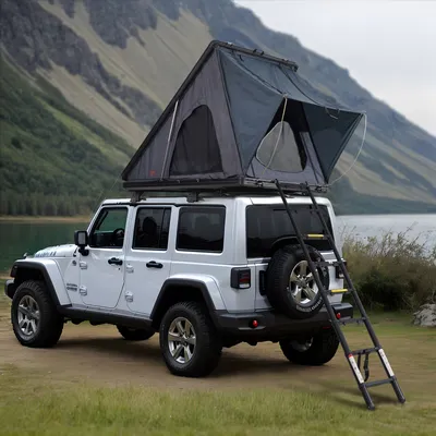 Immagine prodotto di VEVOR tenda da tetto con guscio duro auto tenda da campeggio per 2-3 persone, tenda da tetto guscio duro con scala telescopica regolabile, materasso spesso impermeabile antivento per Jeep SUV van pickup triangolare nero
