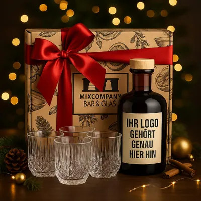 Produktbild von Individuelles Firmen-Geschenkset – Personalisierter Gin 0,5 L (41% Vol.) & 4 Kristall Tumbler in Premium Mixcompany Geschenkbox- [Enthält Sulfite]