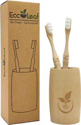 Produktbild von Unyqoos® Nano-Bambuszahnbürsten-Set (2 Stück) mit Bambusbecher – 100% Bambusgriff, Wellenprofil-Borsten, ergonomisch, umweltfreundliche Verpackung