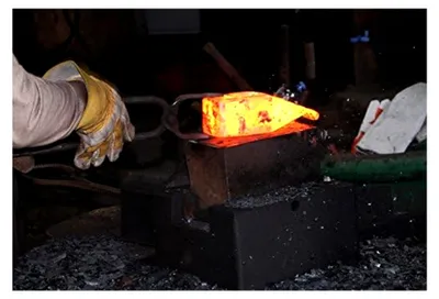 Produktbild von Hammer Vorschlaghammer mit Holzgriff 3 KG