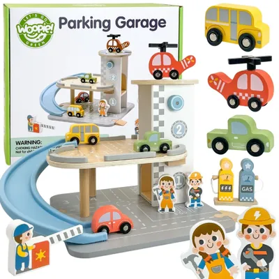 Produktbild von WOOPIE GREEN 2-in-1-Parkhaus aus Holz mit Tankstelle, Autos und Figuren, 12-teilig,
