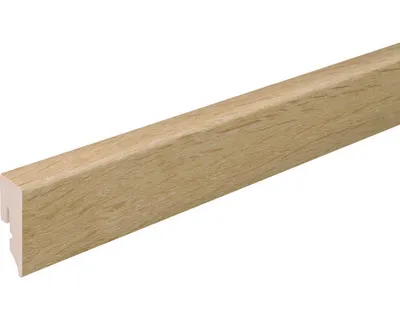Produktbild von SKANDOR Sockelleiste PVC KU048L Eiche creme Nachbildung FOEI866 2400 x 38,5 x 15 mm