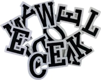 Produktbild von Alphabet-Emblem zum Aufbügeln, Buchstaben-Aufnäher, Schwarz/Weiß