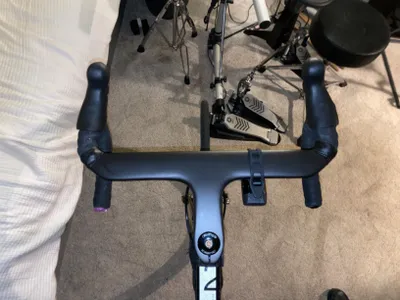Immagine prodotto di Attacco manubrio in carbonio, 28,6 mm, 420 x 100 mm, per biciclette da corsa